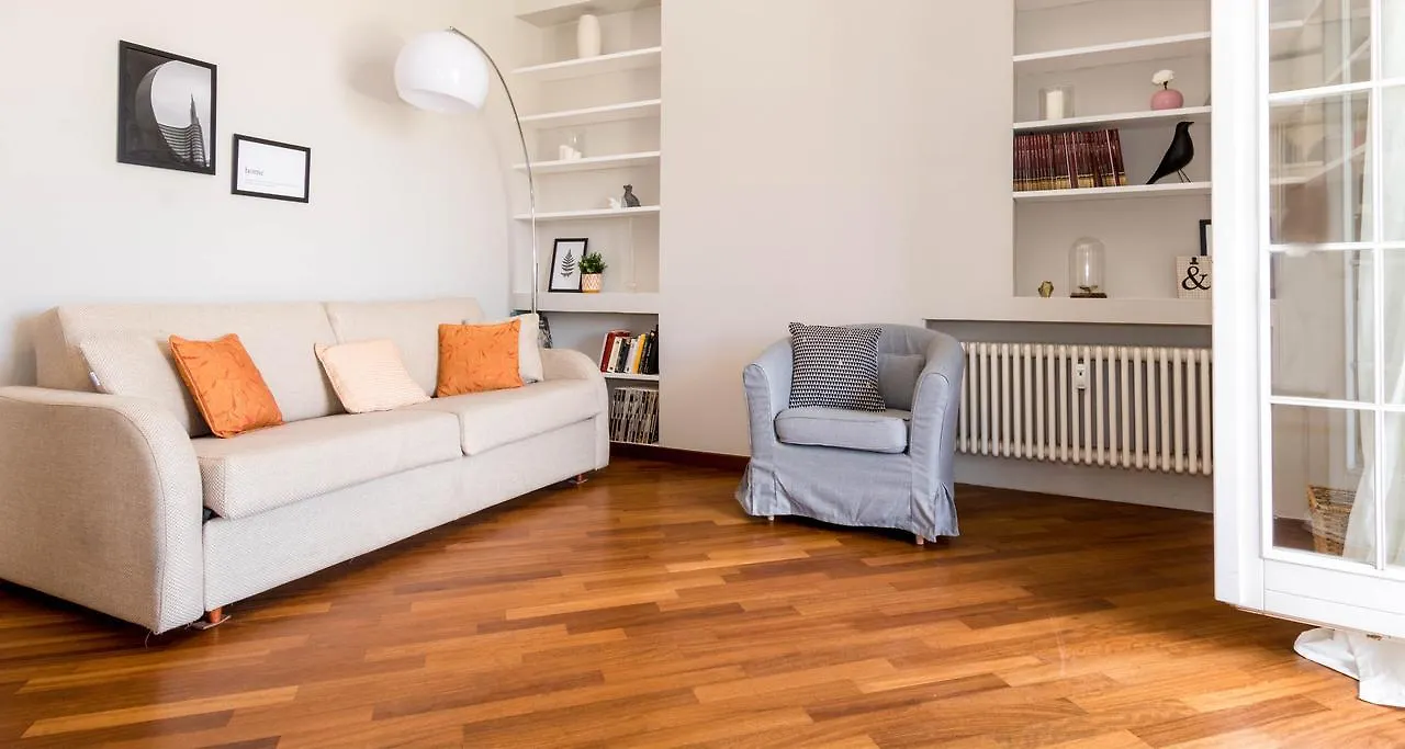 Altido The Lounge Balcony Apartment Milan