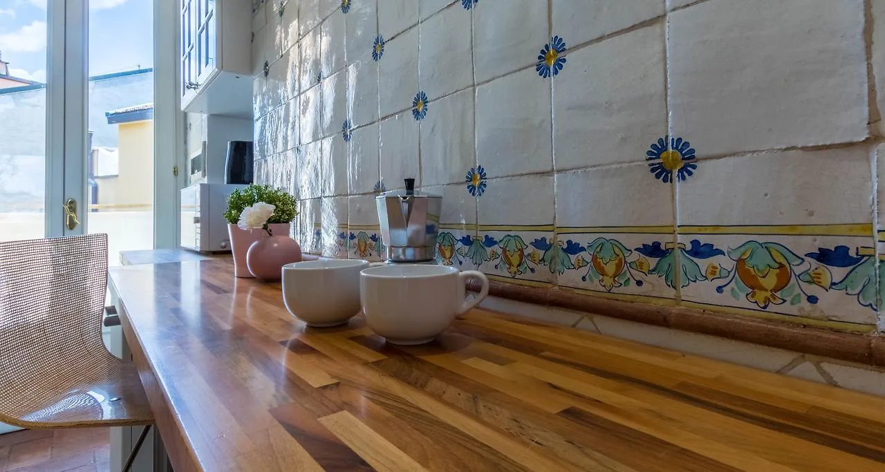 Altido The Lounge Balcony Apartment Milan